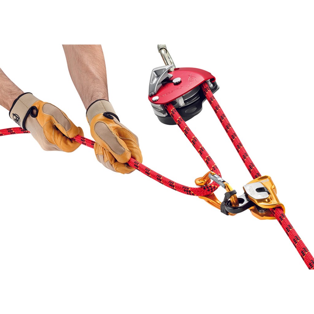 Arama Kurtarma Ekipleri Neden Petzl Tercih Ediyor?